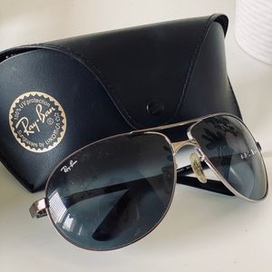 Ray Ban 3393gunmetal grey lenses.